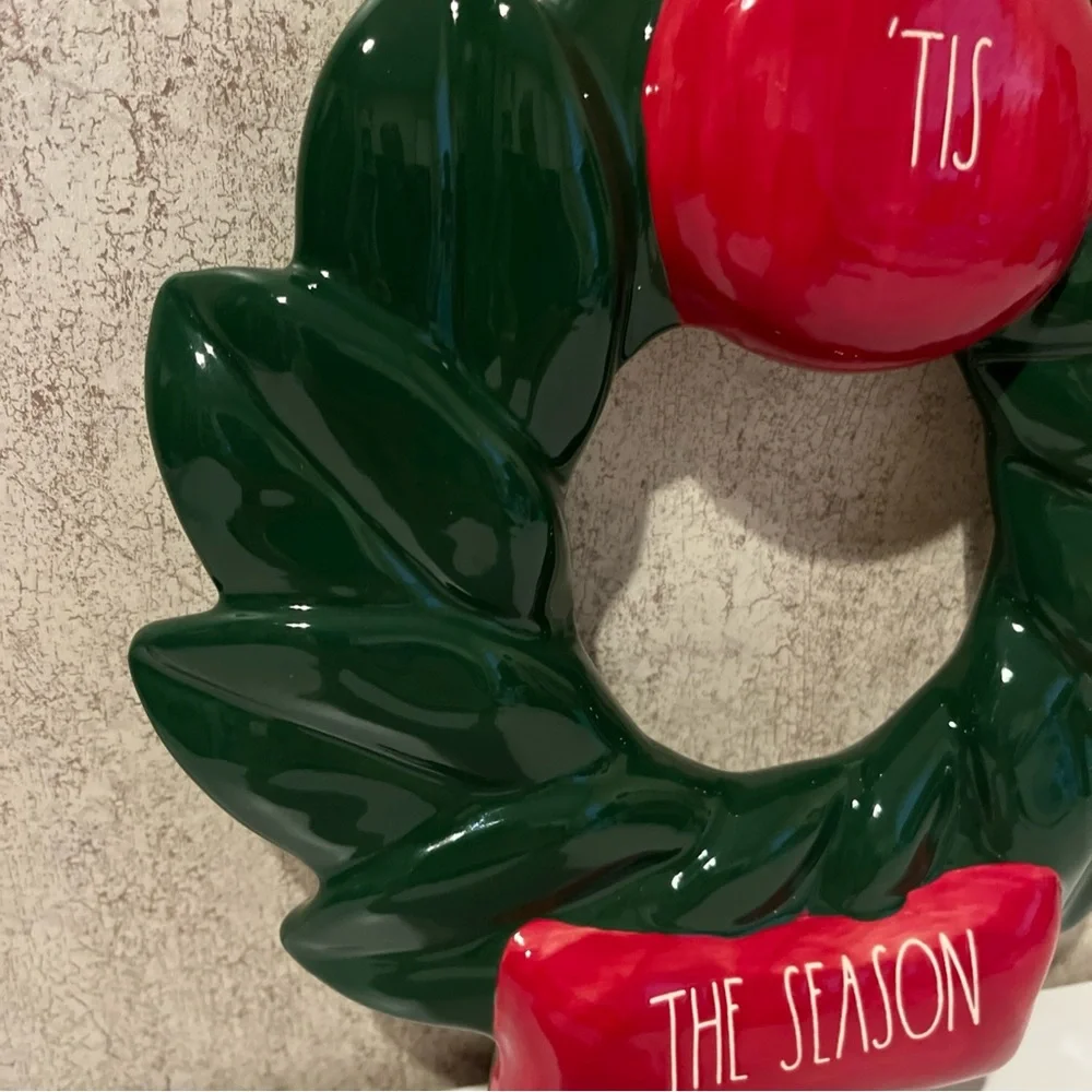 Rae Dunn Ceramic Holiday Wreath Tia the Season Festive Green and Red 11 inches